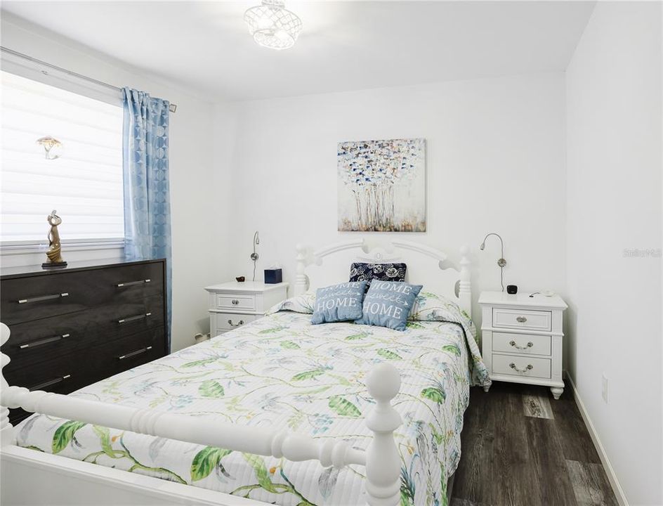 待售: $159,000 (1 贝兹, 1 浴室, 720 平方英尺)