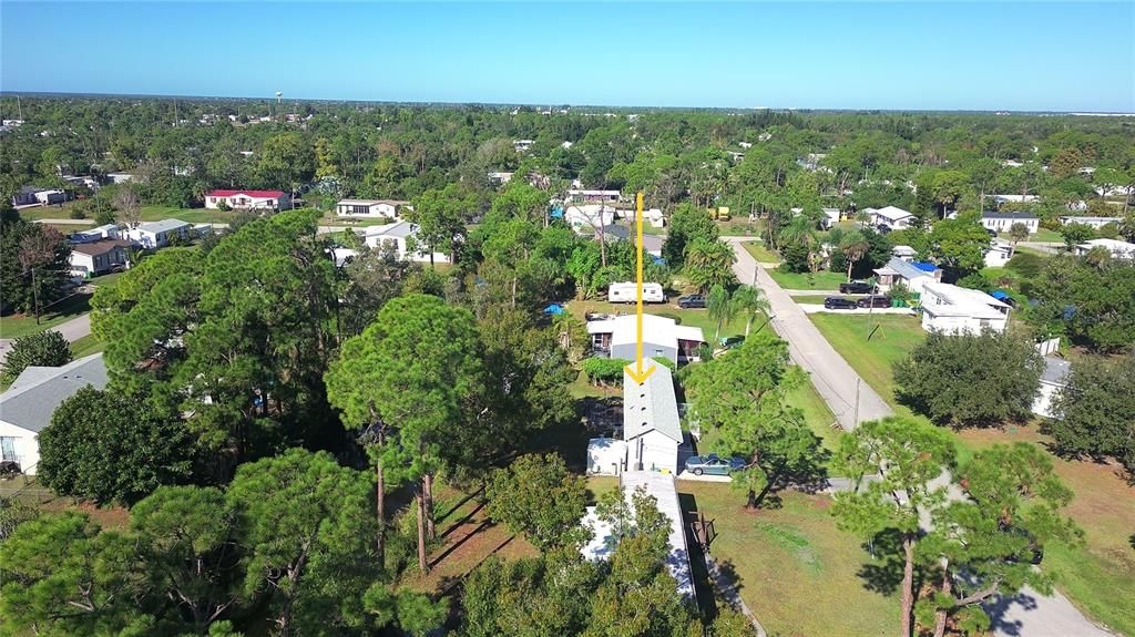 For Sale: $159,000 (1 beds, 1 baths, 720 Square Feet)