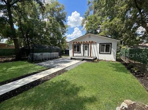 En Venta: $284,900 (2 camas, 1 baños, 648 Pies cuadrados)