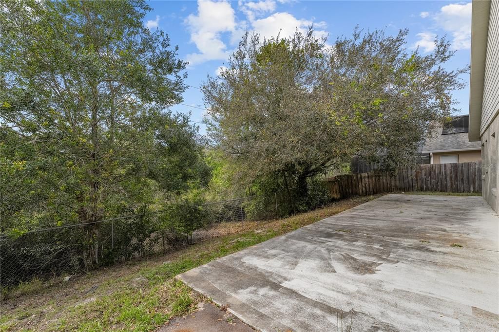 For Rent: $2,200 (3 beds, 2 baths, 1853 Square Feet)