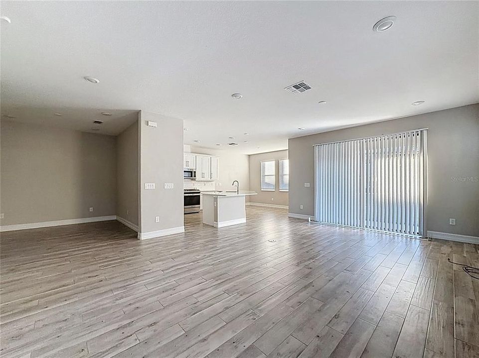 For Sale: $459,000 (3 beds, 2 baths, 2047 Square Feet)