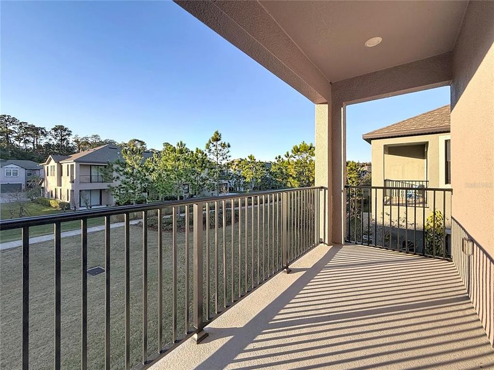 For Sale: $459,000 (3 beds, 2 baths, 2047 Square Feet)