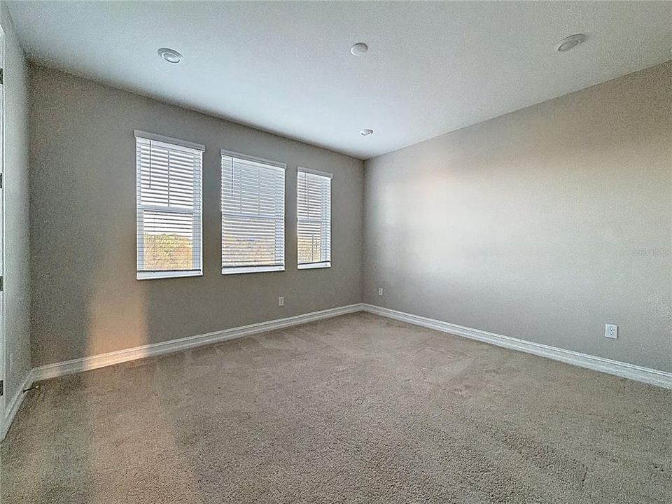 For Sale: $459,000 (3 beds, 2 baths, 2047 Square Feet)