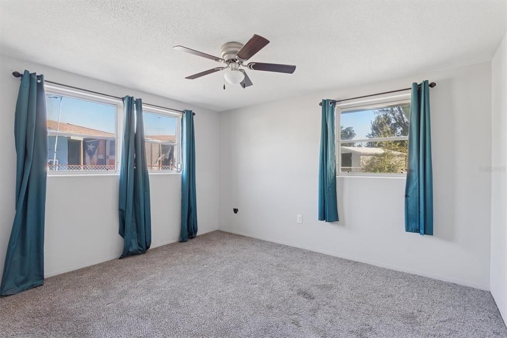 En Venta: $210,000 (2 camas, 2 baños, 1082 Pies cuadrados)