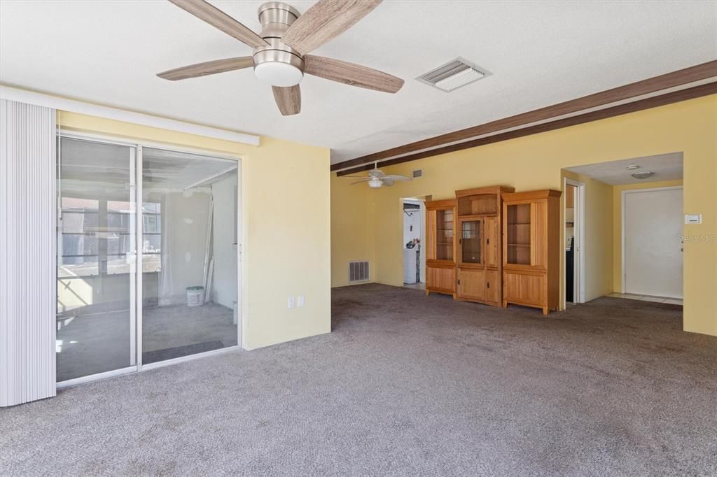 En Venta: $210,000 (2 camas, 2 baños, 1082 Pies cuadrados)