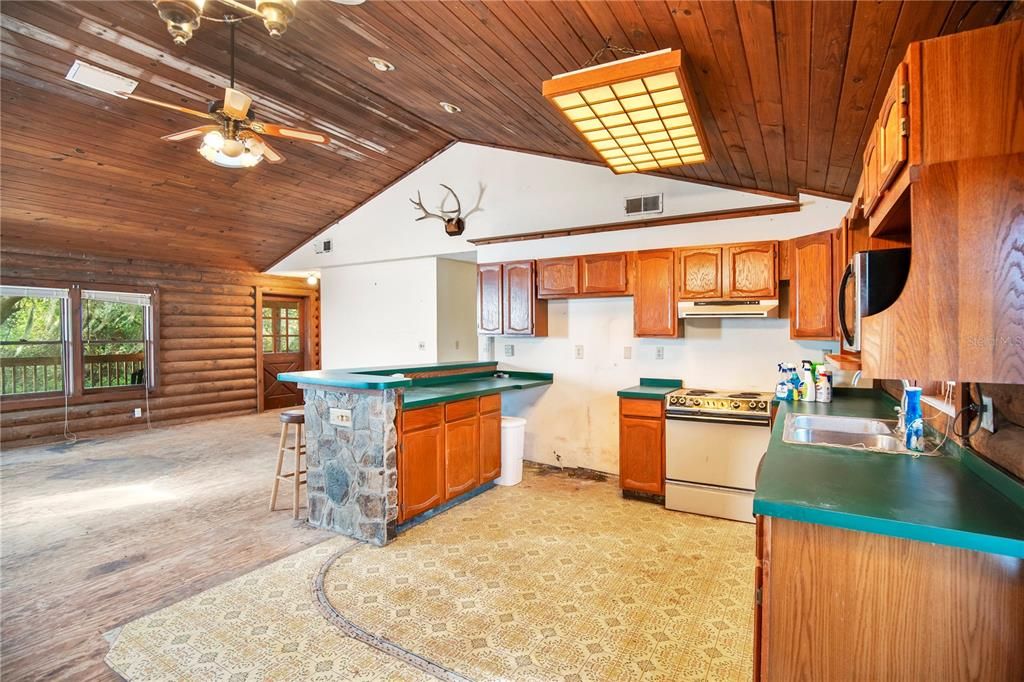 En Venta: $250,000 (3 camas, 2 baños, 1504 Pies cuadrados)