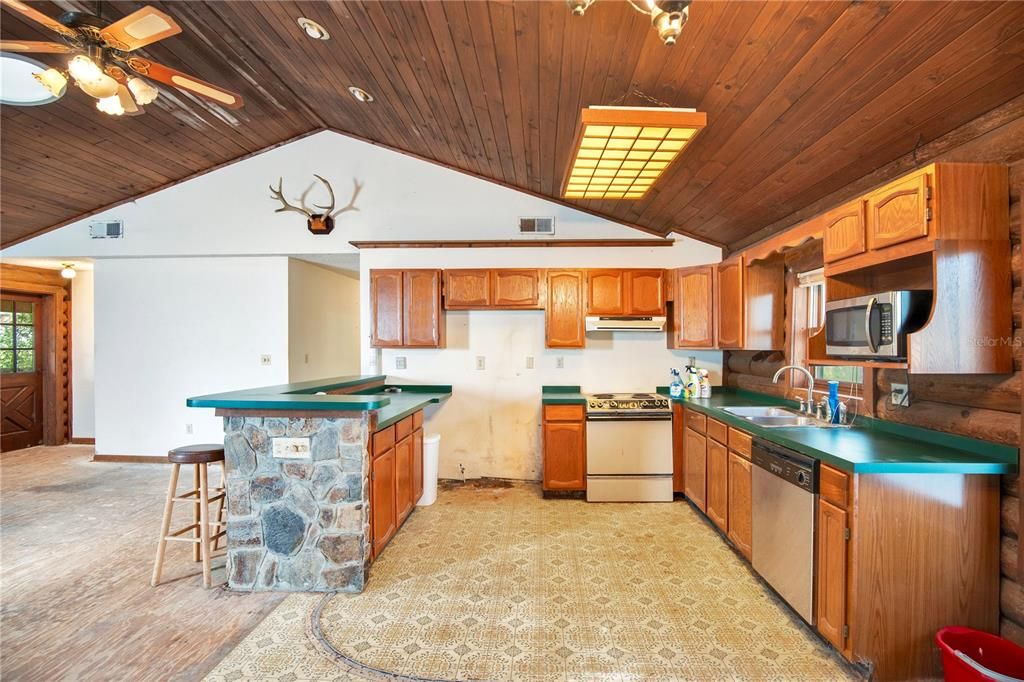 En Venta: $250,000 (3 camas, 2 baños, 1504 Pies cuadrados)