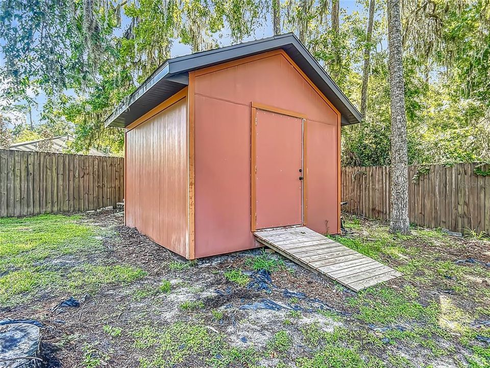 For Rent: $4,950 (4 beds, 2 baths, 2830 Square Feet)