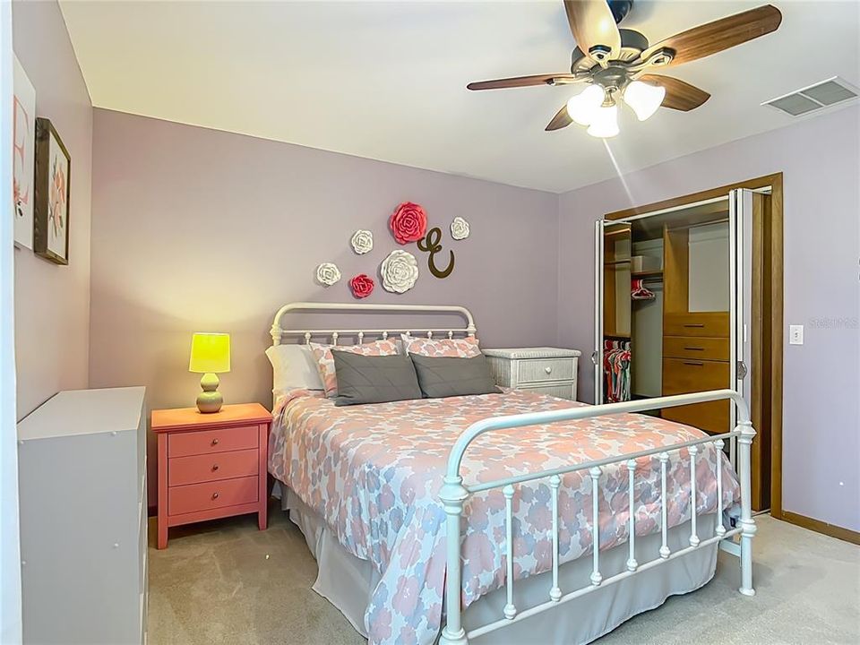 For Rent: $4,950 (4 beds, 2 baths, 2830 Square Feet)