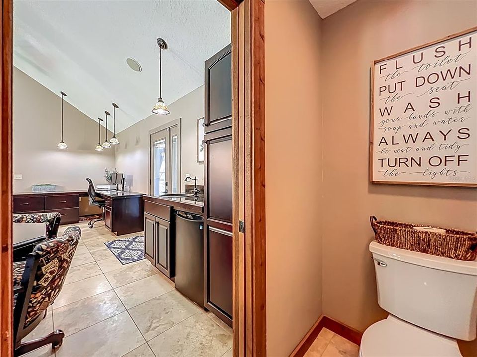 For Rent: $4,950 (4 beds, 2 baths, 2830 Square Feet)