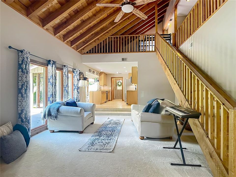 For Rent: $4,950 (4 beds, 2 baths, 2830 Square Feet)