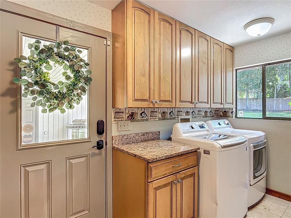 For Rent: $4,950 (4 beds, 2 baths, 2830 Square Feet)