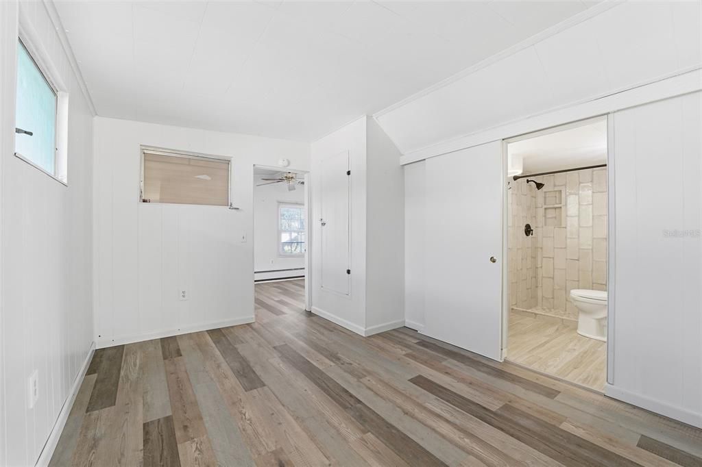 待售: $90,000 (2 贝兹, 2 浴室, 1108 平方英尺)