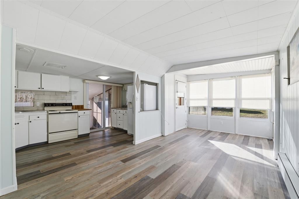 待售: $90,000 (2 贝兹, 2 浴室, 1108 平方英尺)