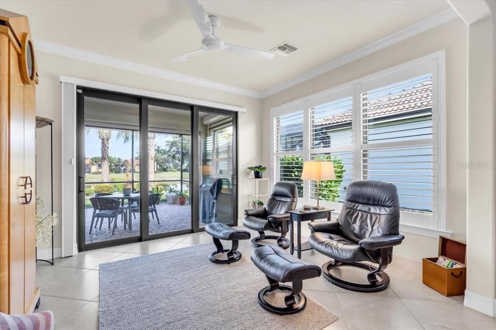 For Sale: $579,000 (3 beds, 2 baths, 2014 Square Feet)