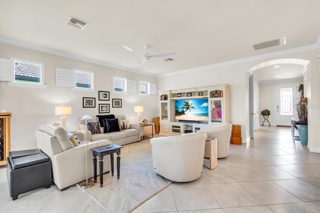 For Sale: $579,000 (3 beds, 2 baths, 2014 Square Feet)