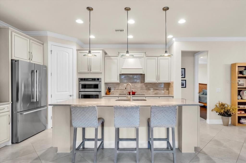 For Sale: $579,000 (3 beds, 2 baths, 2014 Square Feet)