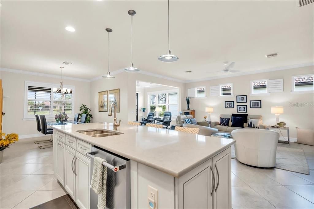 For Sale: $579,000 (3 beds, 2 baths, 2014 Square Feet)