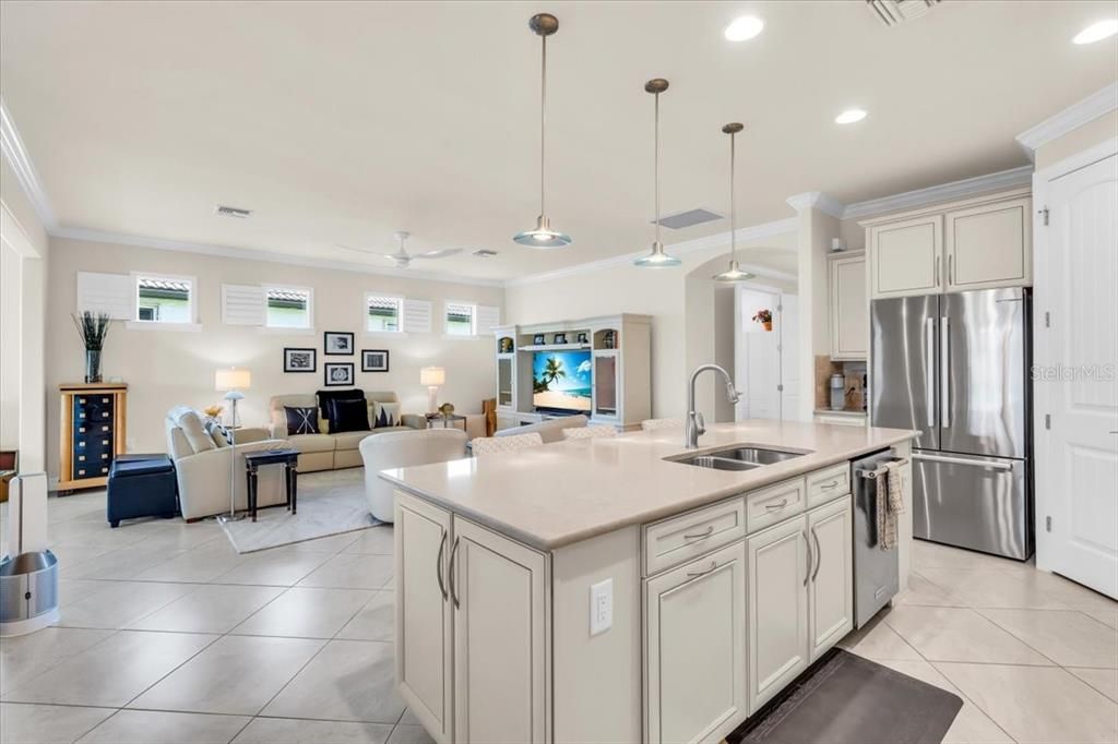 For Sale: $579,000 (3 beds, 2 baths, 2014 Square Feet)