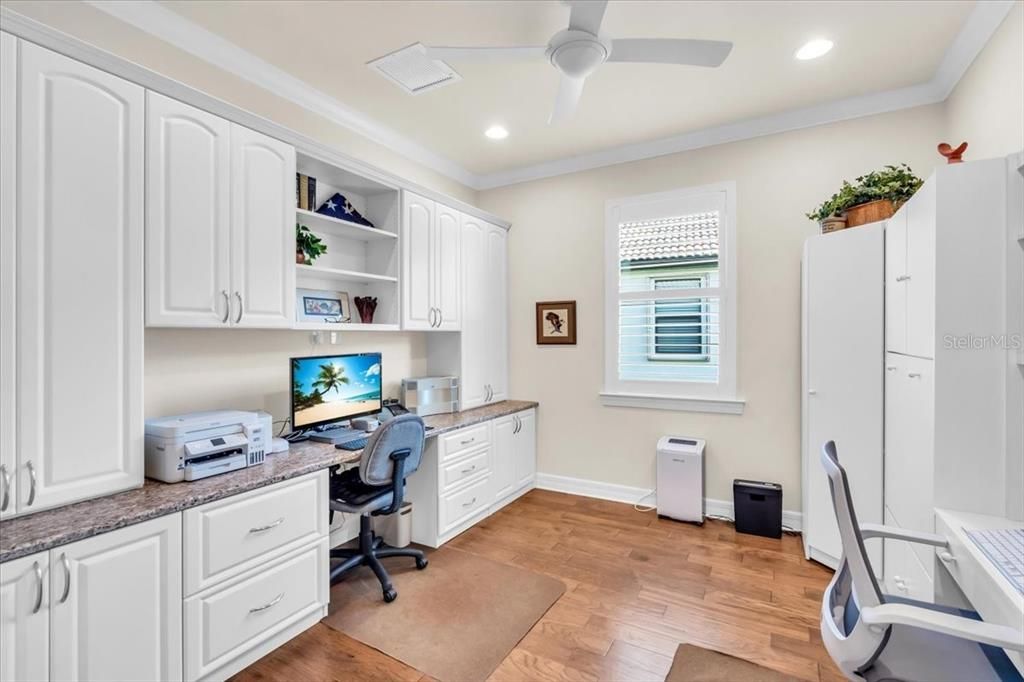 For Sale: $579,000 (3 beds, 2 baths, 2014 Square Feet)