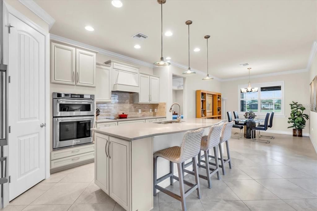 For Sale: $579,000 (3 beds, 2 baths, 2014 Square Feet)