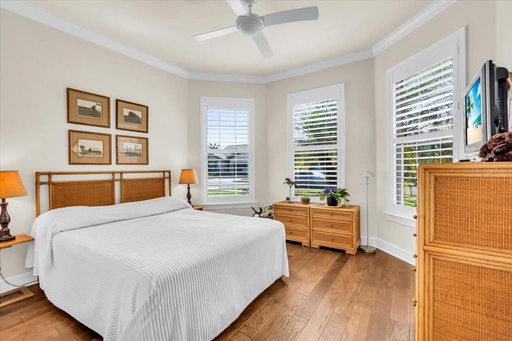 For Sale: $579,000 (3 beds, 2 baths, 2014 Square Feet)