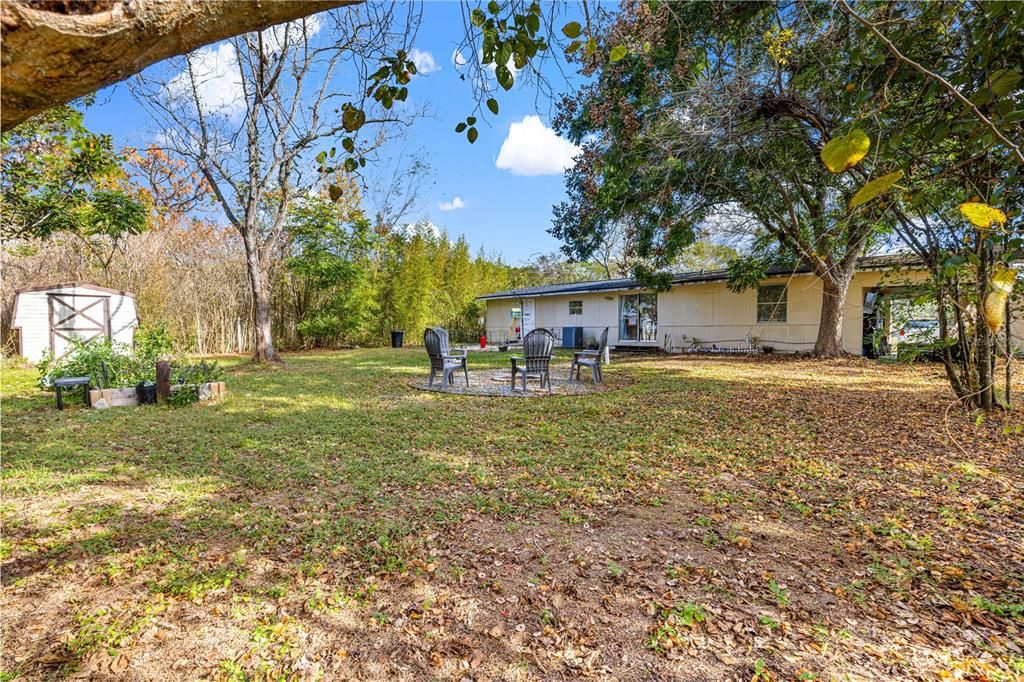 На продажу: $200,000 (3 спален, 2 ванн, 1248 Квадратных фут)