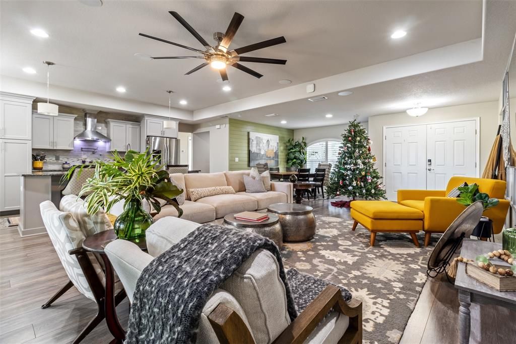 待售: $420,000 (3 贝兹, 2 浴室, 1837 平方英尺)