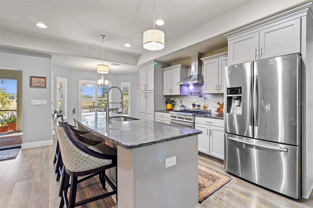 待售: $420,000 (3 贝兹, 2 浴室, 1837 平方英尺)