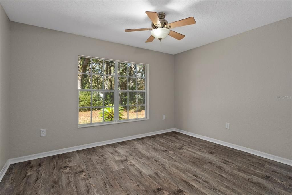 For Sale: $524,900 (3 beds, 2 baths, 1616 Square Feet)