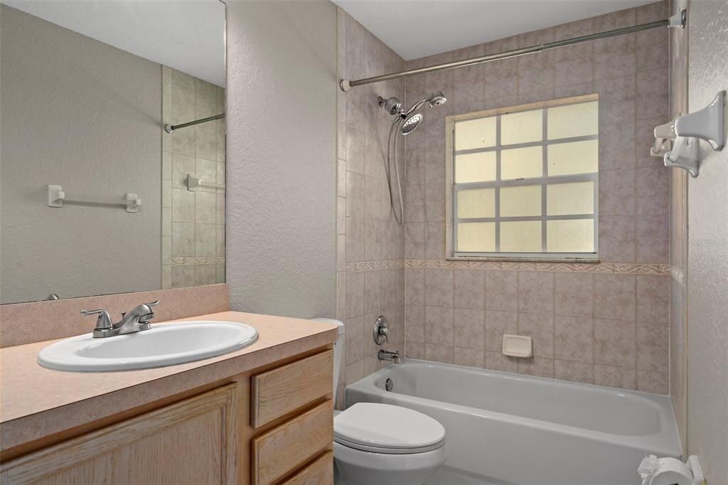 For Sale: $524,900 (3 beds, 2 baths, 1616 Square Feet)