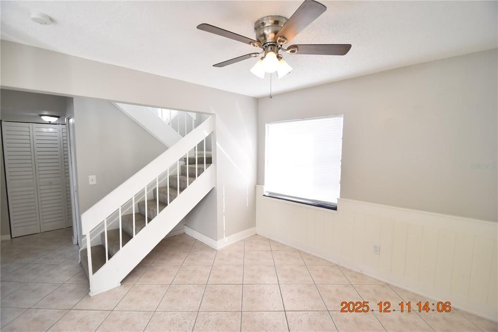 出租: $2,095 (3 贝兹, 2 浴室, 1380 平方英尺)