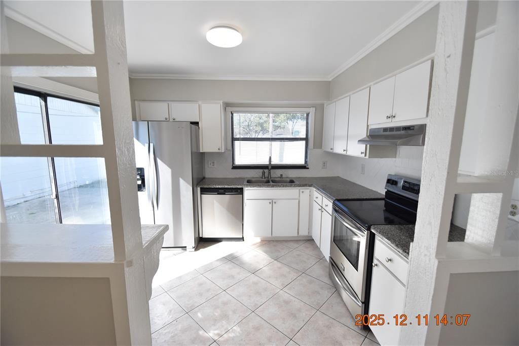 出租: $2,095 (3 贝兹, 2 浴室, 1380 平方英尺)