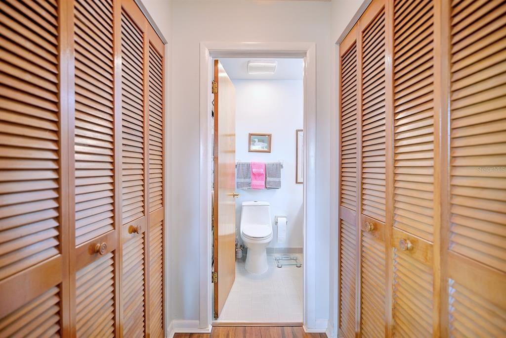 For Sale: $290,000 (2 beds, 2 baths, 1448 Square Feet)