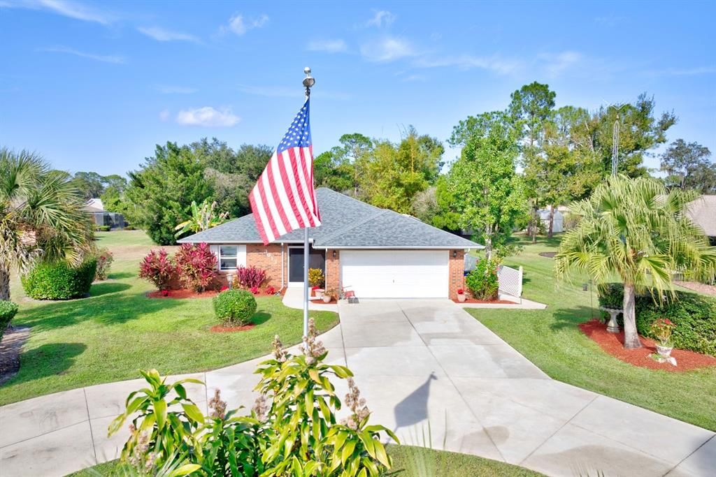 For Sale: $290,000 (2 beds, 2 baths, 1448 Square Feet)