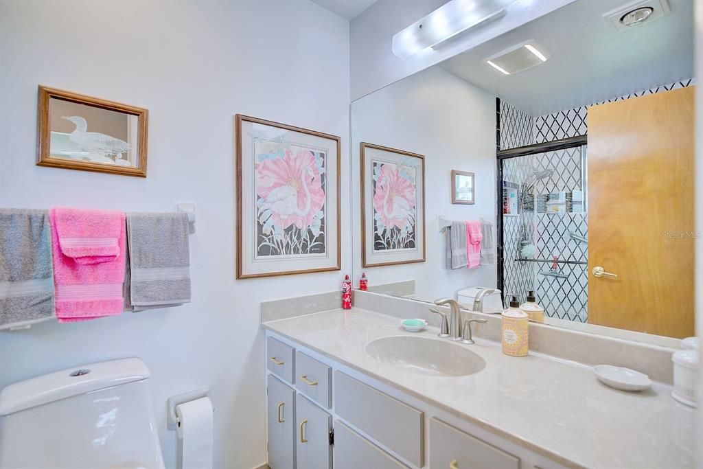 For Sale: $290,000 (2 beds, 2 baths, 1448 Square Feet)