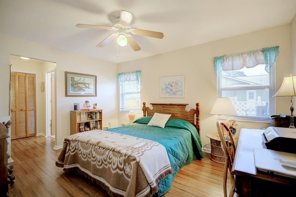 For Sale: $290,000 (2 beds, 2 baths, 1448 Square Feet)