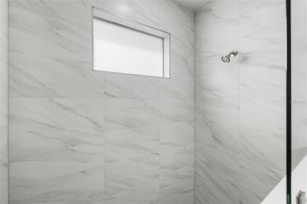 For Sale: $409,900 (3 beds, 2 baths, 1768 Square Feet)