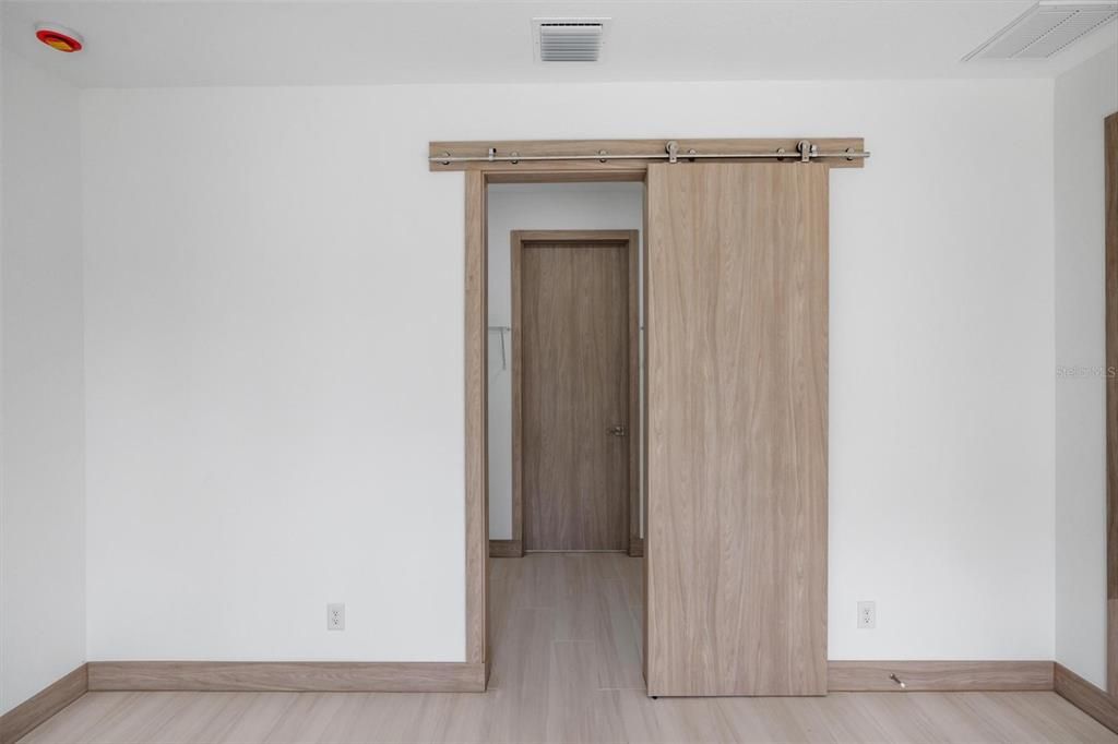 For Sale: $409,900 (3 beds, 2 baths, 1768 Square Feet)