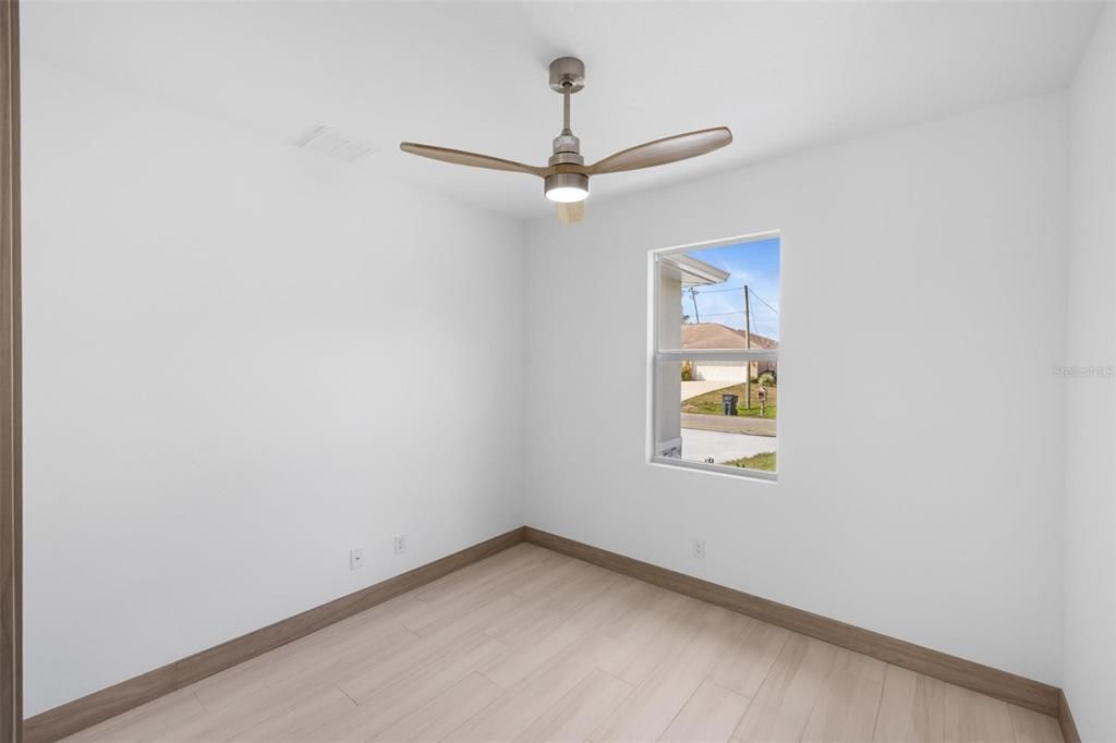 For Sale: $409,900 (3 beds, 2 baths, 1768 Square Feet)