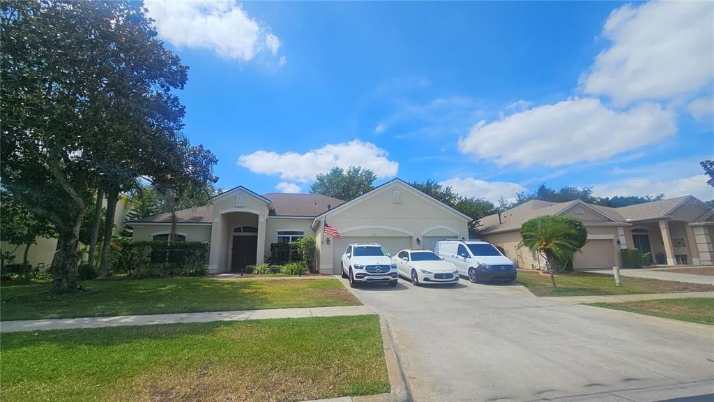 For Rent: $2,550 (4 beds, 2 baths, 2274 Square Feet)