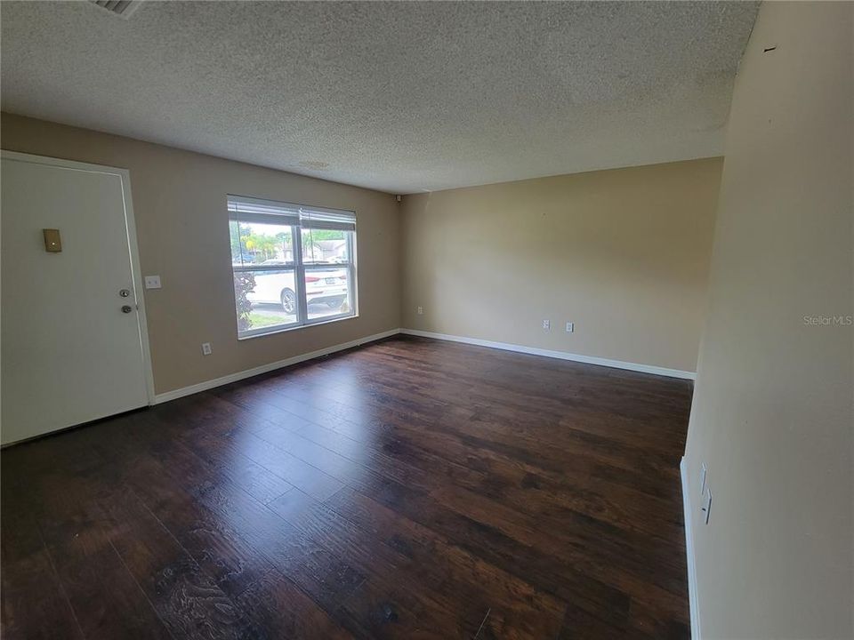 For Rent: $1,650 (2 beds, 2 baths, 969 Square Feet)
