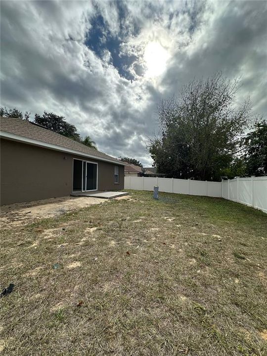 En Renta: $1,950 (3 camas, 2 baños, 1239 Pies cuadrados)