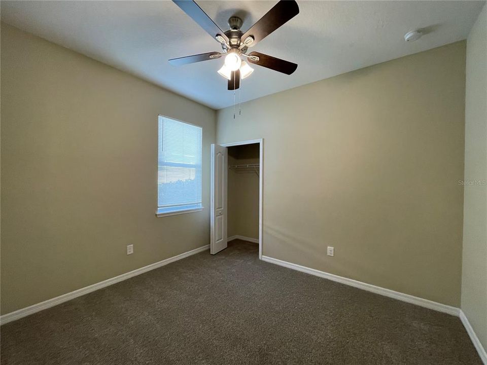 For Sale: $299,900 (4 beds, 2 baths, 1878 Square Feet)