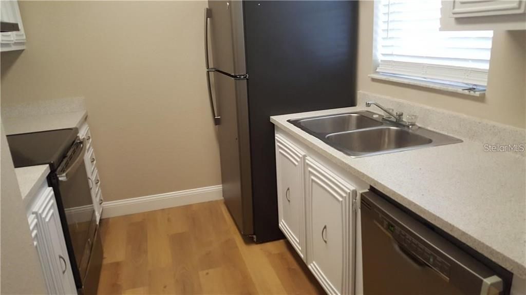 For Rent: $1,500 (1 beds, 1 baths, 775 Square Feet)