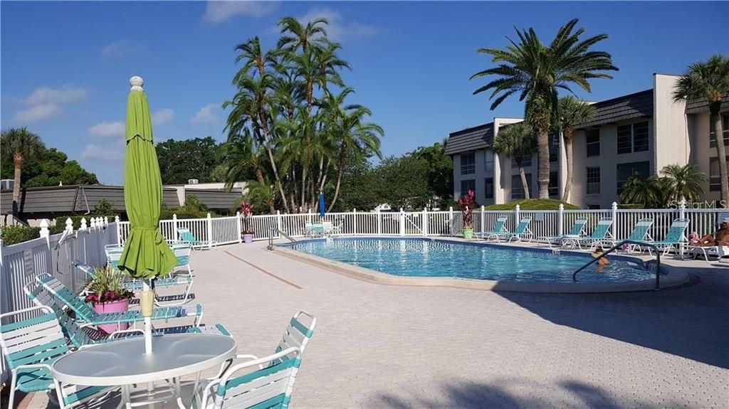 For Rent: $1,500 (1 beds, 1 baths, 775 Square Feet)