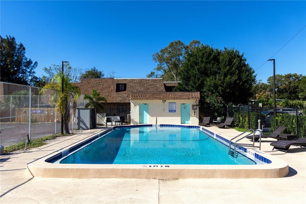 En Renta: $1,950 (2 camas, 2 baños, 1330 Pies cuadrados)