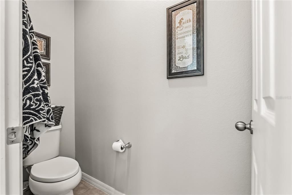 For Sale: $599,900 (3 beds, 2 baths, 2136 Square Feet)