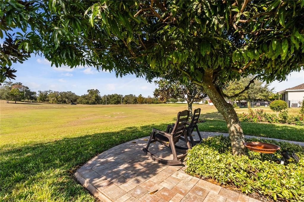 For Sale: $599,900 (3 beds, 2 baths, 2136 Square Feet)