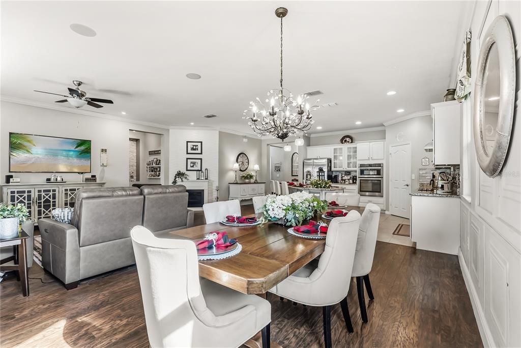 For Sale: $599,900 (3 beds, 2 baths, 2136 Square Feet)